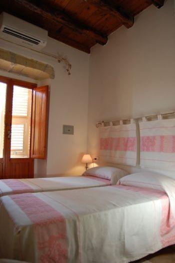 Bed and Breakfast Note Sulla Piazza Cagliari Pokój zdjęcie