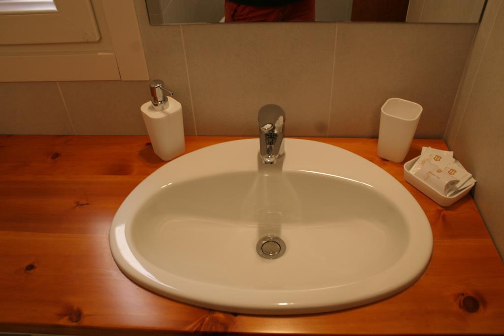 Bed and Breakfast Note Sulla Piazza Cagliari Pokój zdjęcie